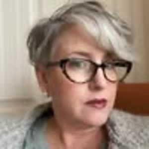 Meet your Posher, Liz